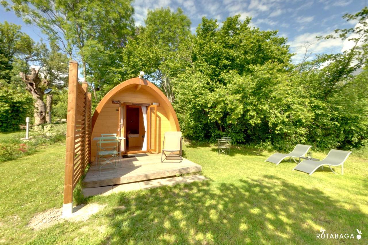 Camping-Hotel De Plein Air Les 2 Bois Баратье Экстерьер фото